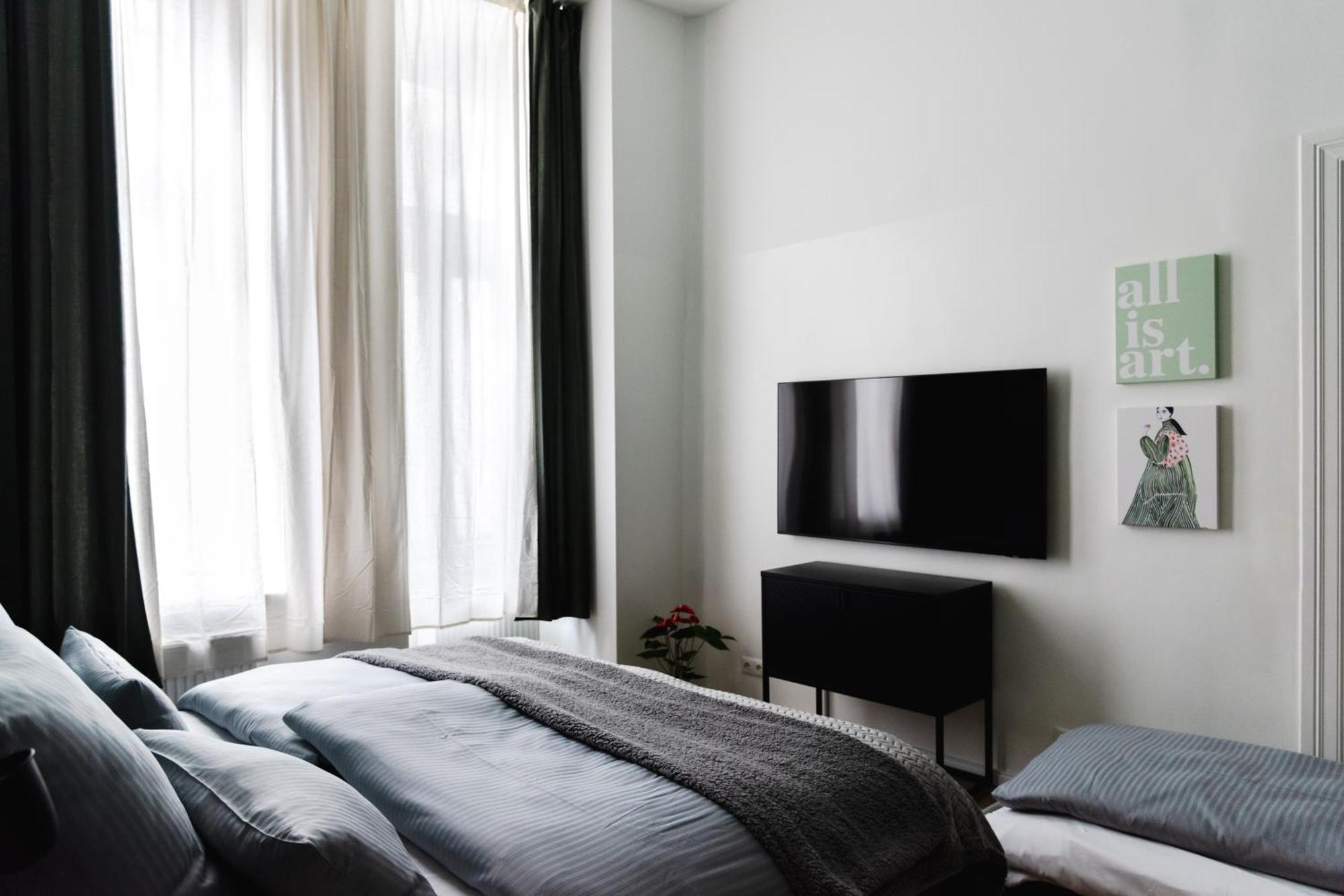 Exklusive Luxus-Unterkunft In Berlin Mitte: 2 Apartments, 130M², Designer-Moebel, Co2 Neutrale Reinigung מראה חיצוני תמונה