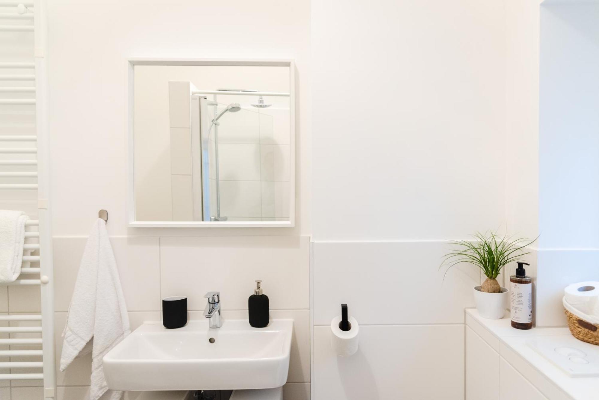 Exklusive Luxus-Unterkunft In Berlin Mitte: 2 Apartments, 130M², Designer-Moebel, Co2 Neutrale Reinigung מראה חיצוני תמונה
