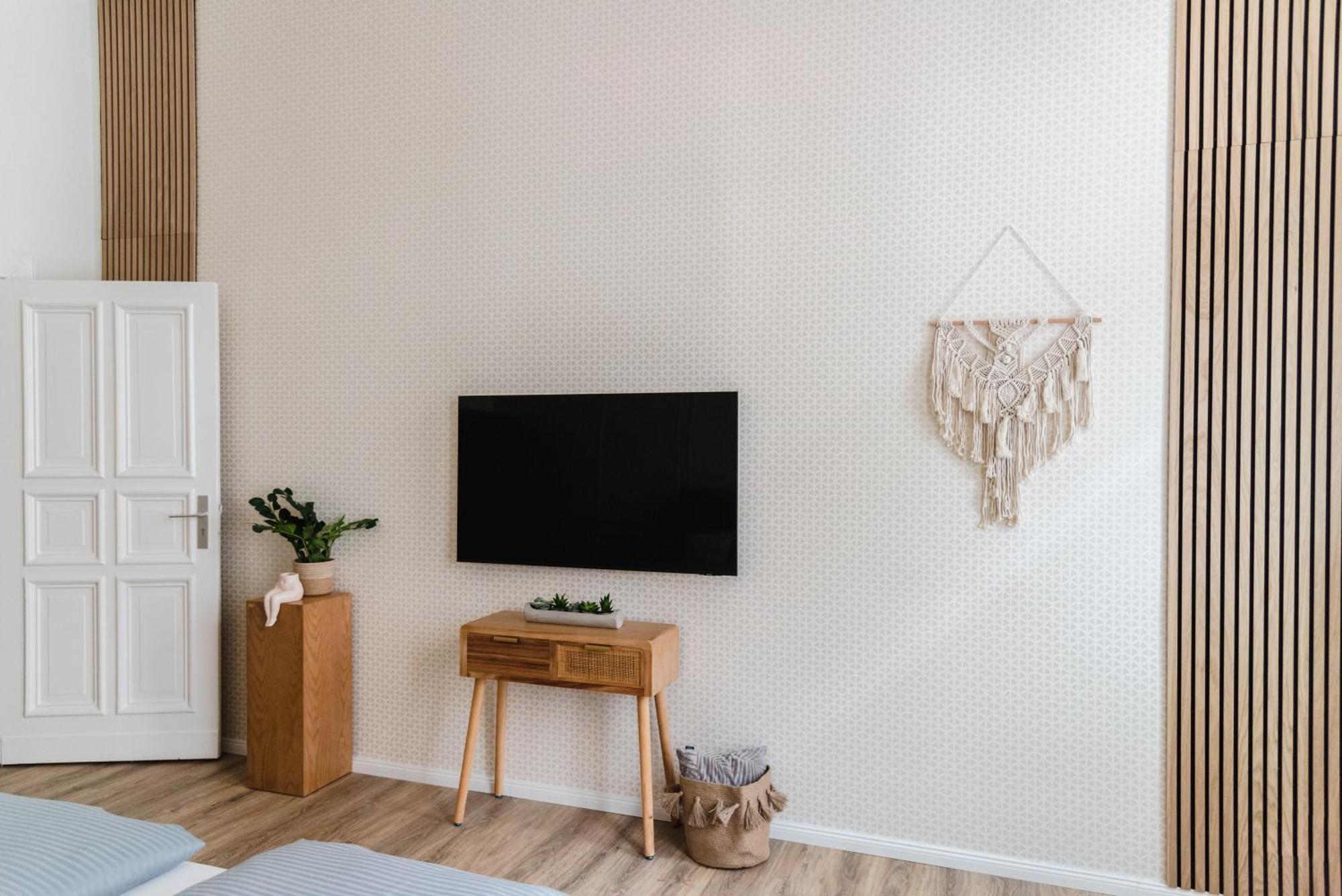 Exklusive Luxus-Unterkunft In Berlin Mitte: 2 Apartments, 130M², Designer-Moebel, Co2 Neutrale Reinigung מראה חיצוני תמונה